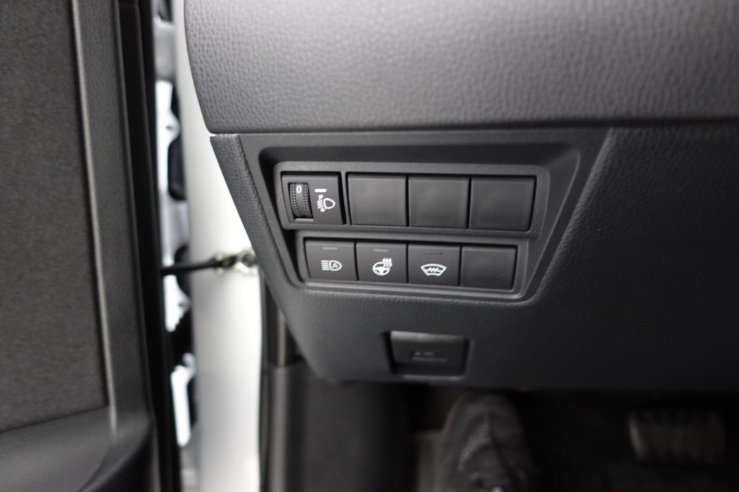 TOYOTA Yaris Cross 2025