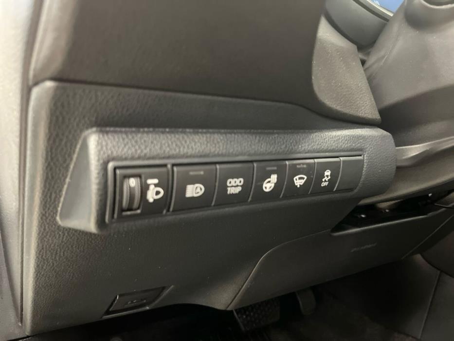 TOYOTA COROLLA 2025