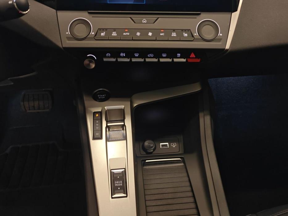 PEUGEOT 408 2026