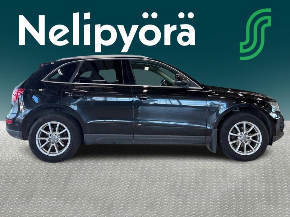 AUDI Q5 2011