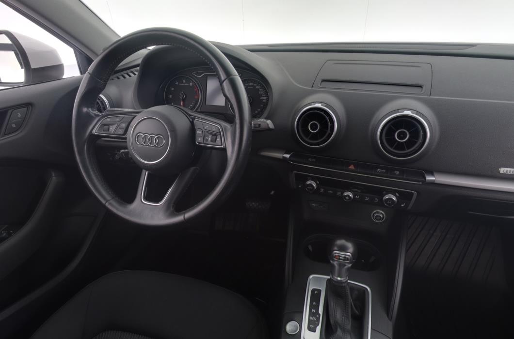 AUDI A3 2016
