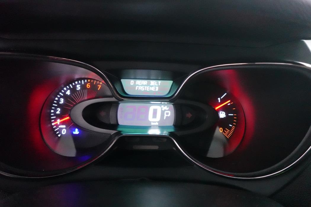 RENAULT Captur 2017