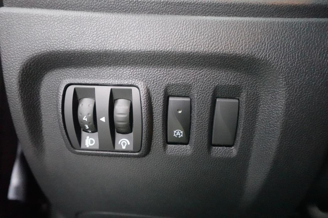 RENAULT Captur 2017