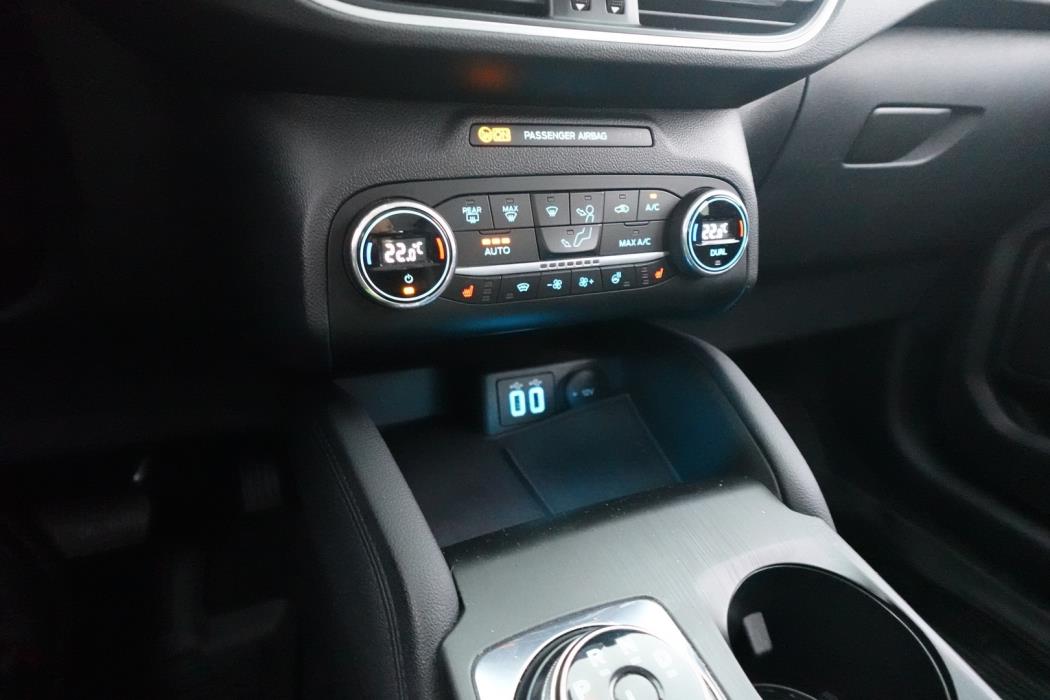 FORD Kuga 2022