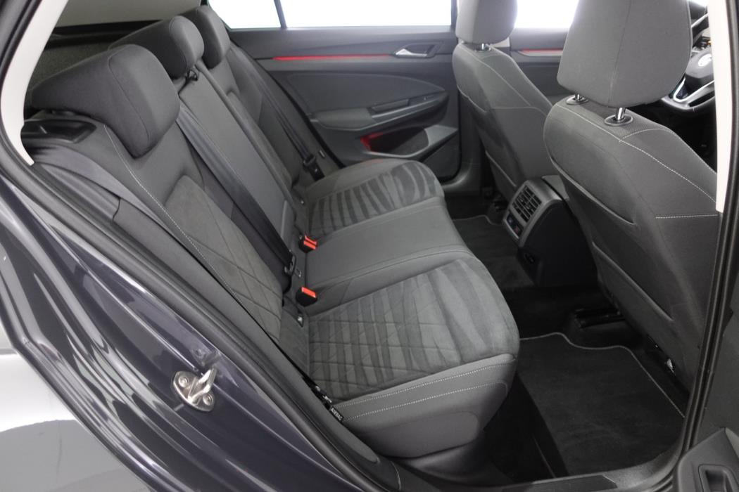 VOLKSWAGEN Golf 2020