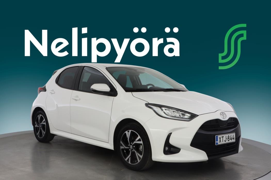 TOYOTA YARIS 2025