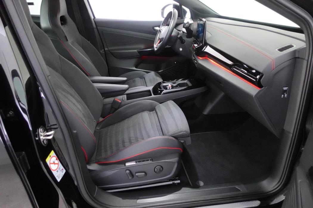 VOLKSWAGEN ID.4 2023