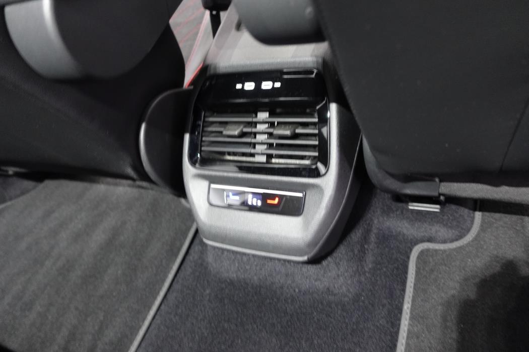 VOLKSWAGEN ID.4 2023