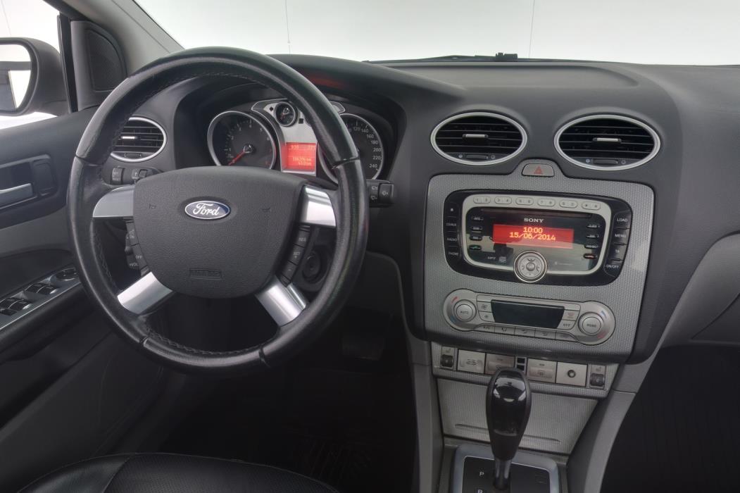 FORD FOCUS 2010