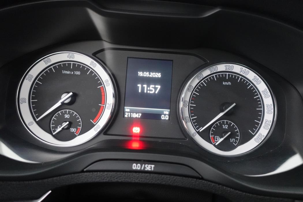 SKODA Karoq 2019