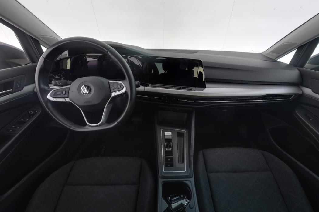 VOLKSWAGEN Golf 2020