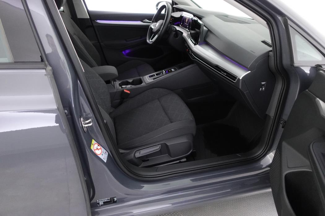 VOLKSWAGEN Golf 2020