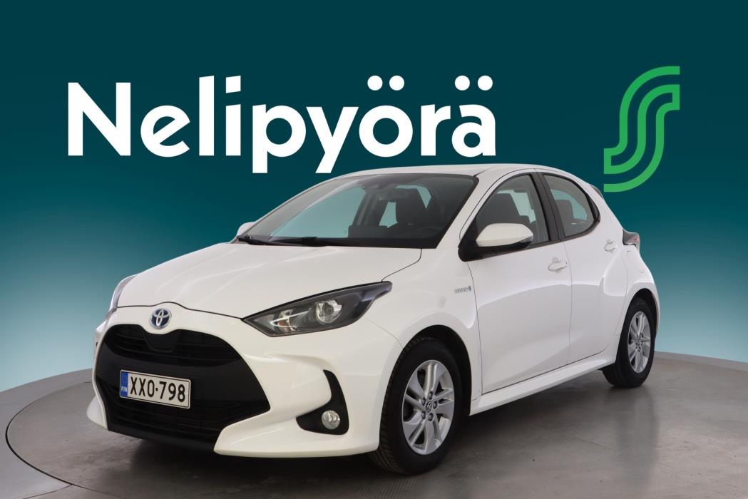 TOYOTA Yaris 2021