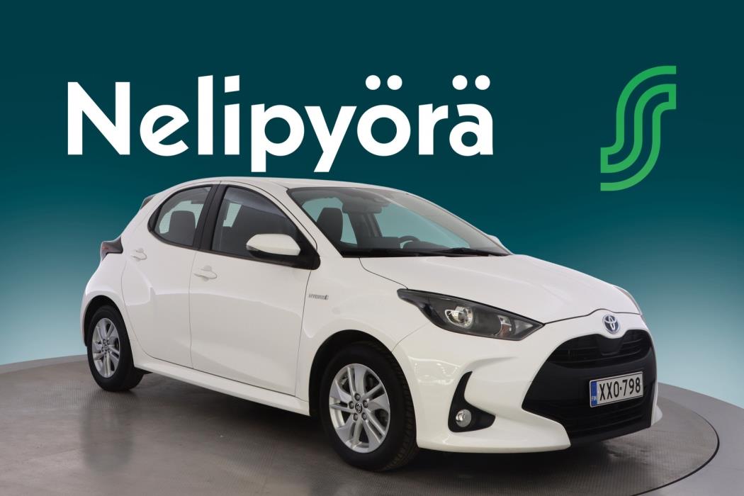 TOYOTA Yaris 2021