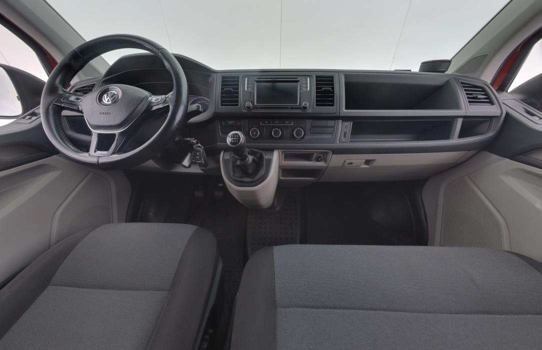 VOLKSWAGEN Transporter 2018
