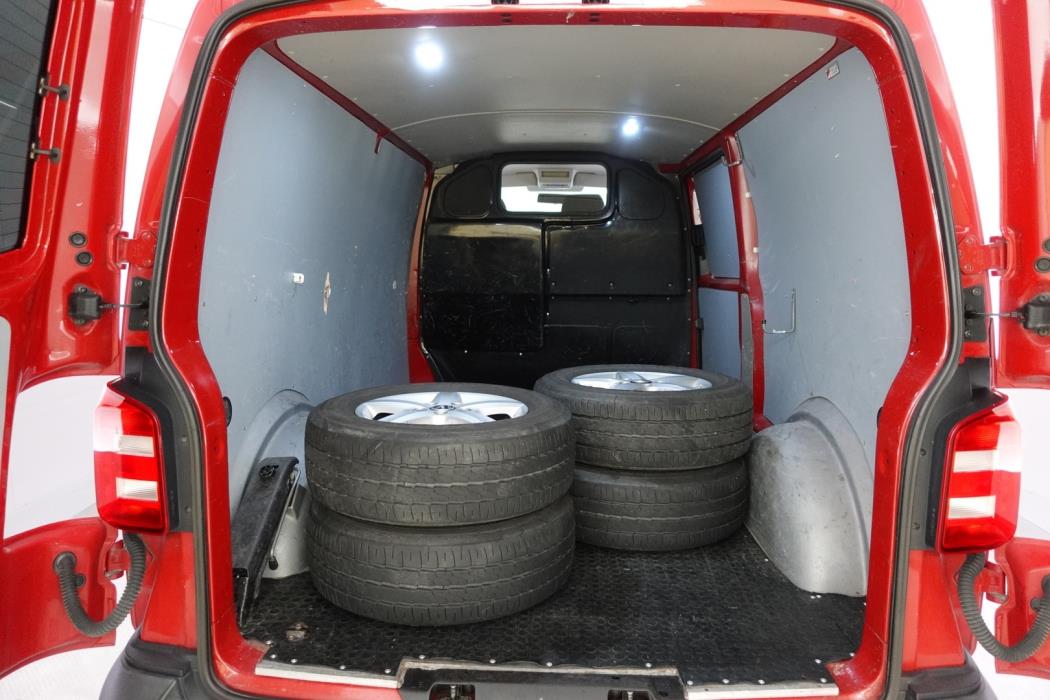 VOLKSWAGEN Transporter 2018