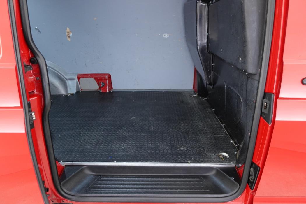 VOLKSWAGEN Transporter 2018