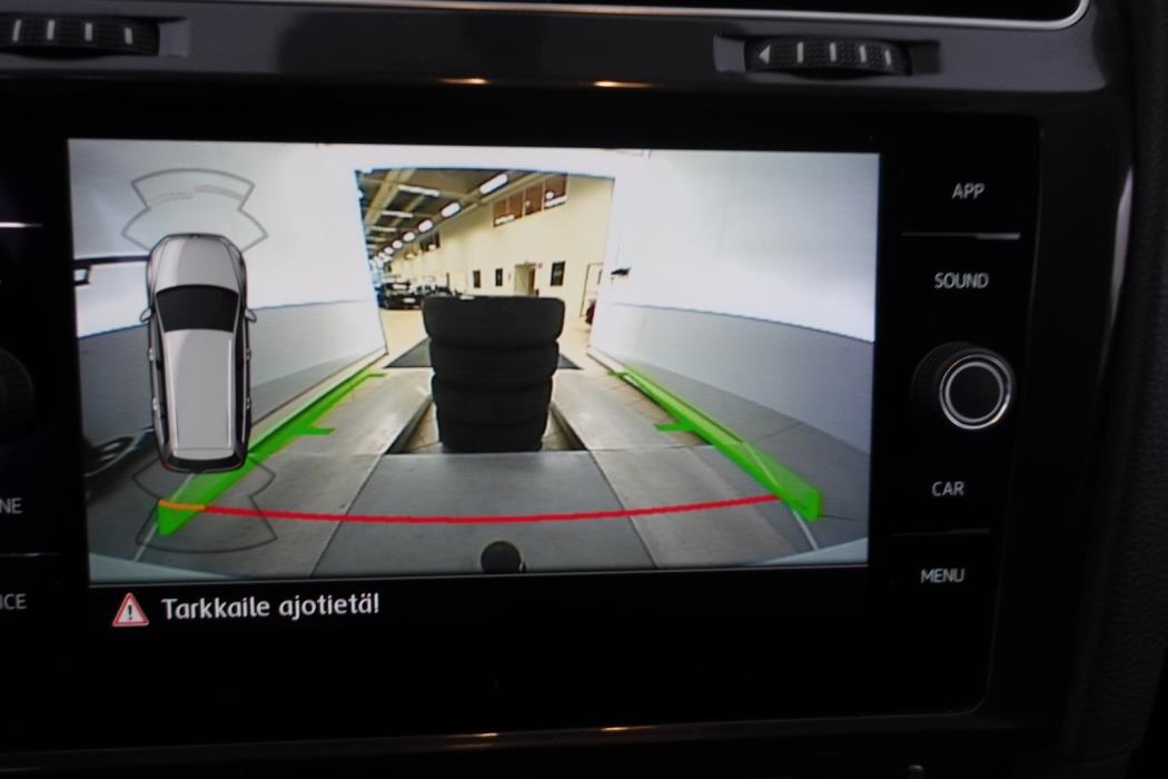 VOLKSWAGEN Golf 2020