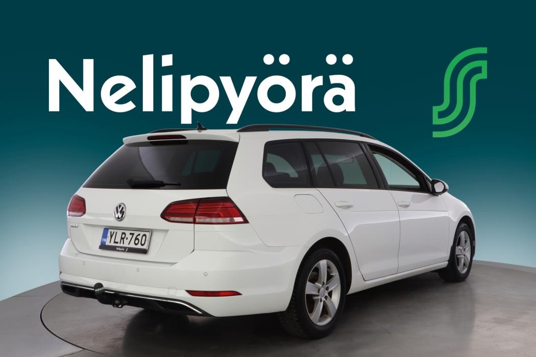 VOLKSWAGEN Golf 2020