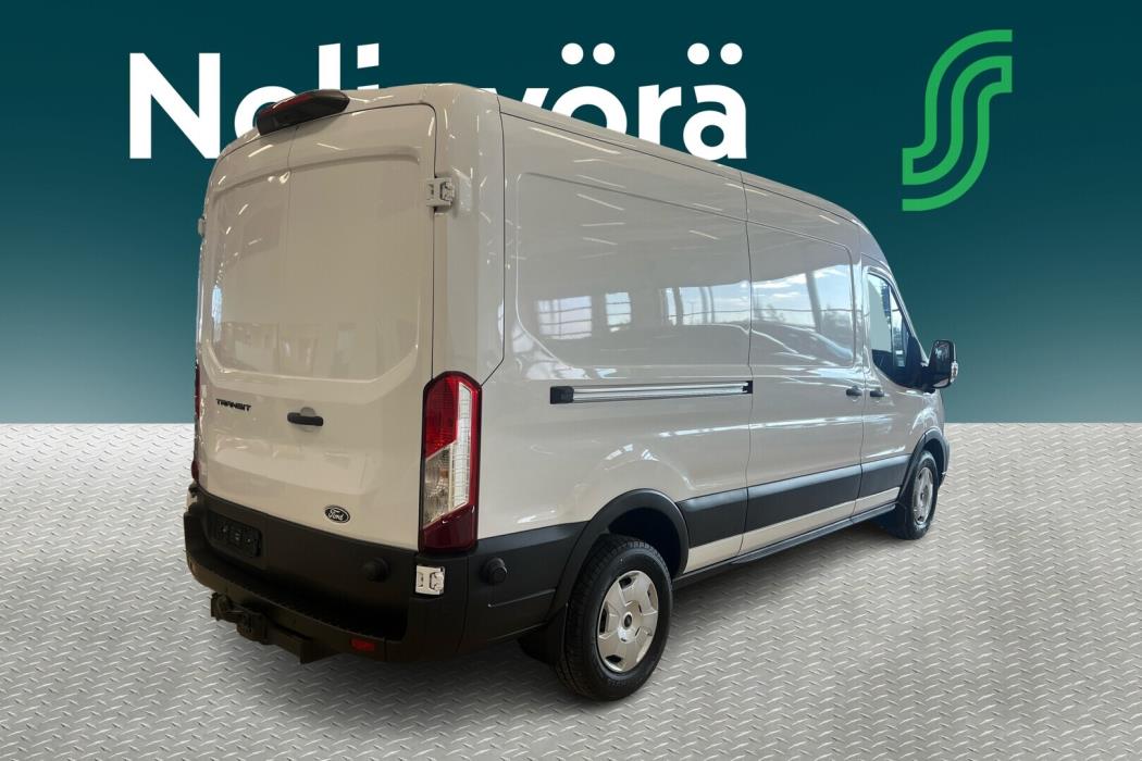 FORD TRANSIT 2025