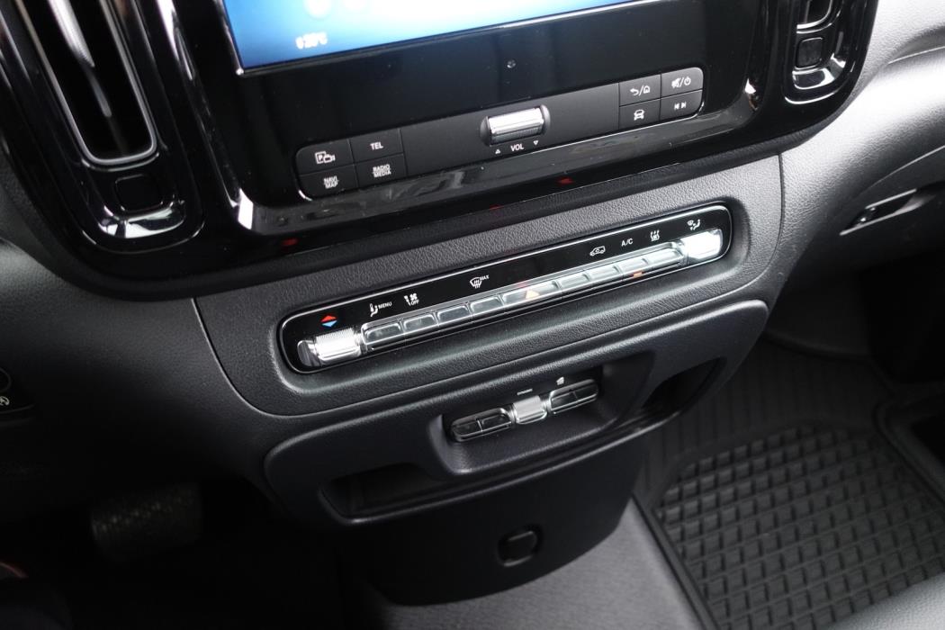 MERCEDES-BENZ Vito 2024