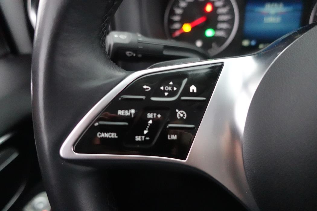 MERCEDES-BENZ Vito 2024