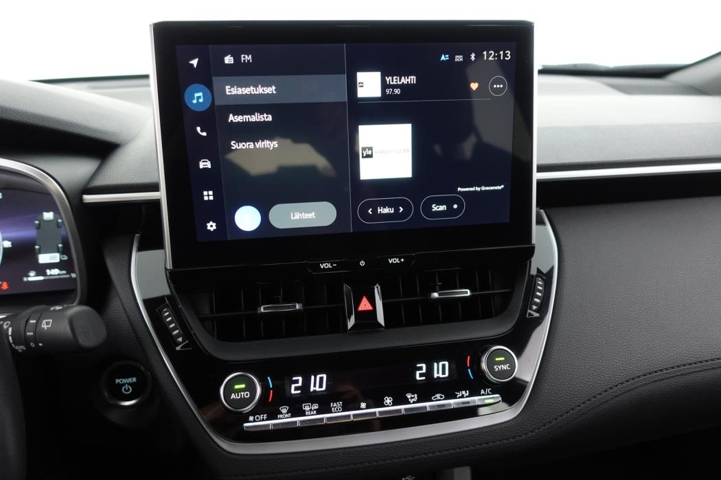 TOYOTA Corolla Cross 2023