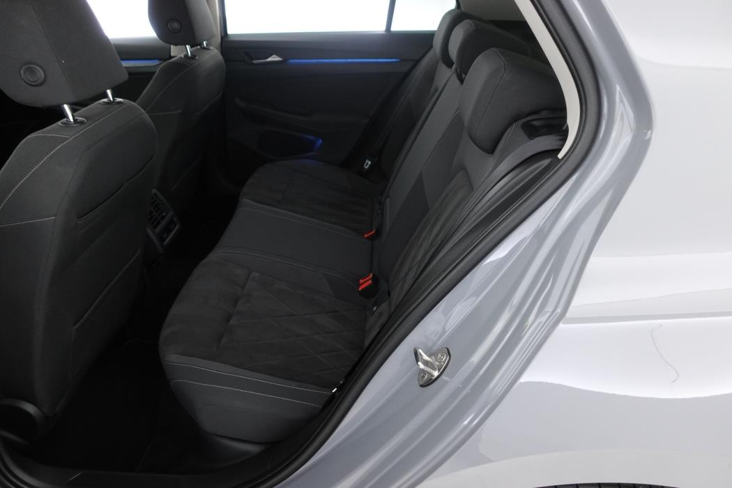 VOLKSWAGEN Golf 2020