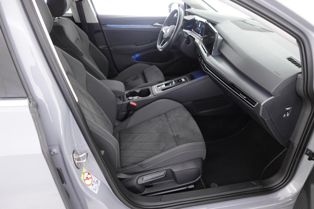 VOLKSWAGEN Golf 2020