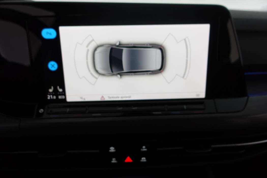 VOLKSWAGEN Golf 2020