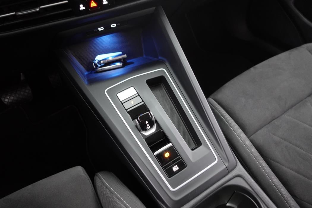 VOLKSWAGEN Golf 2020