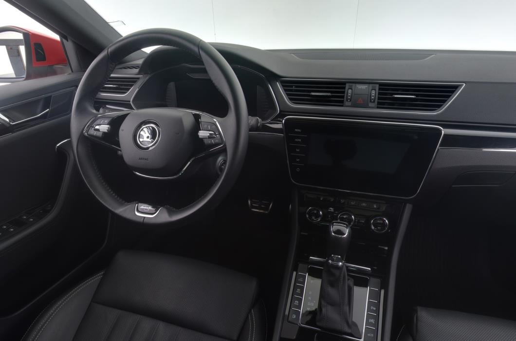 SKODA Superb 2023