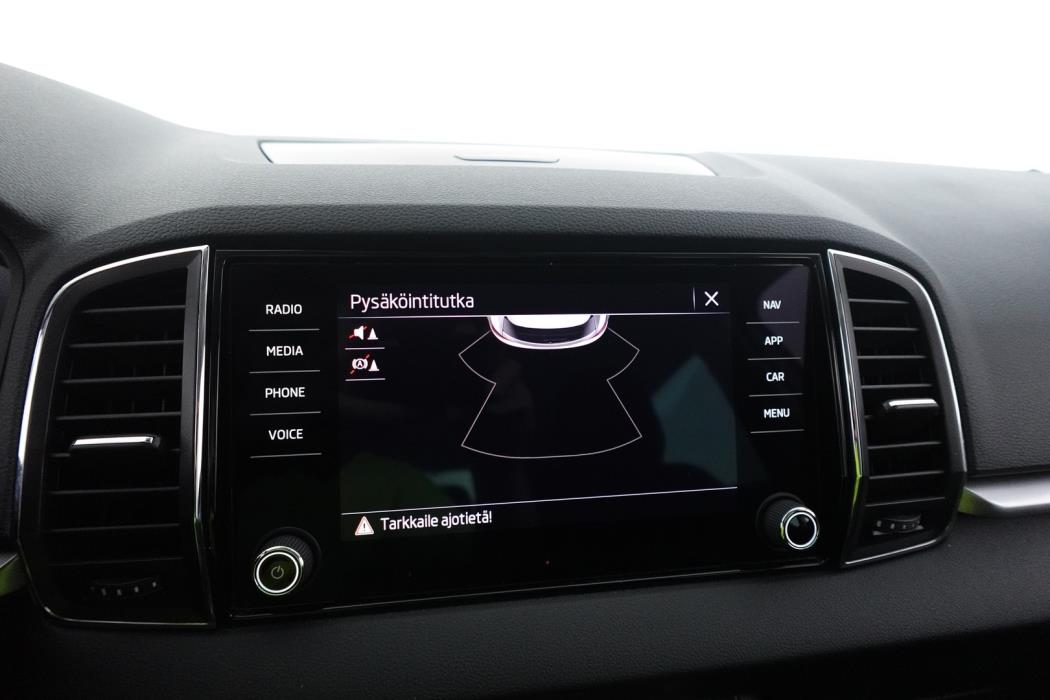 SKODA Karoq 2023