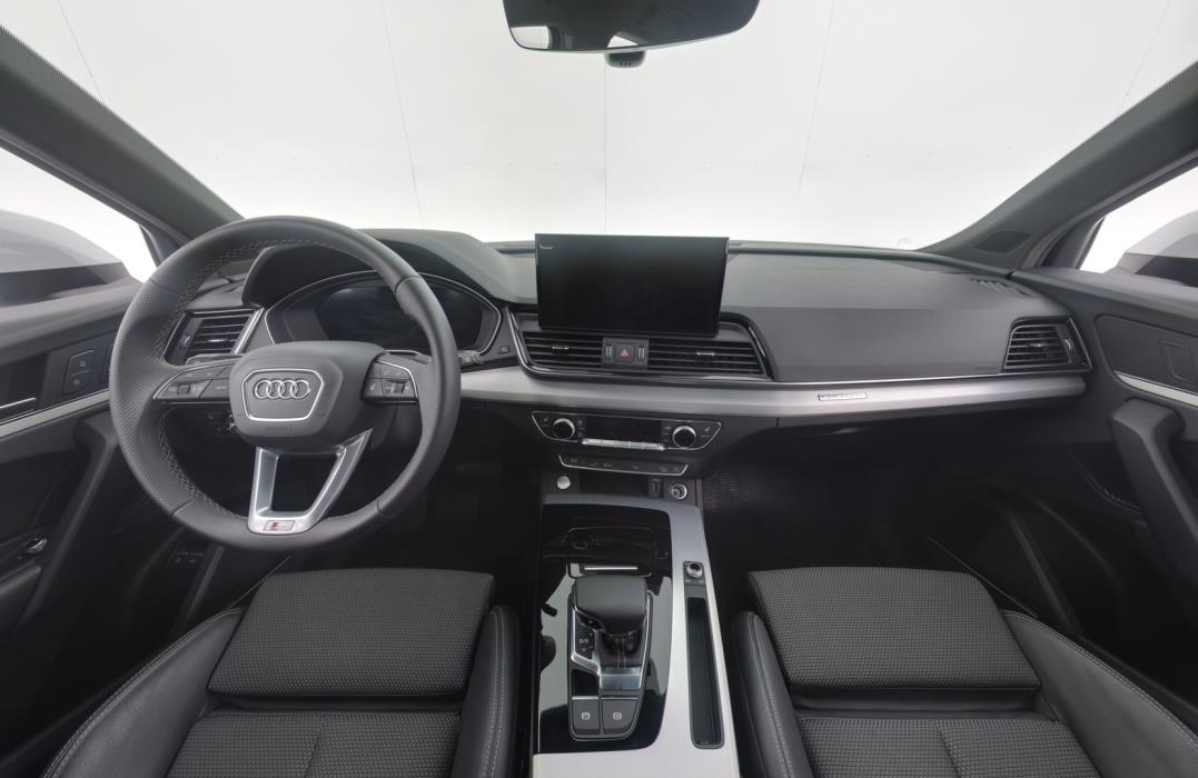 AUDI Q5 2023