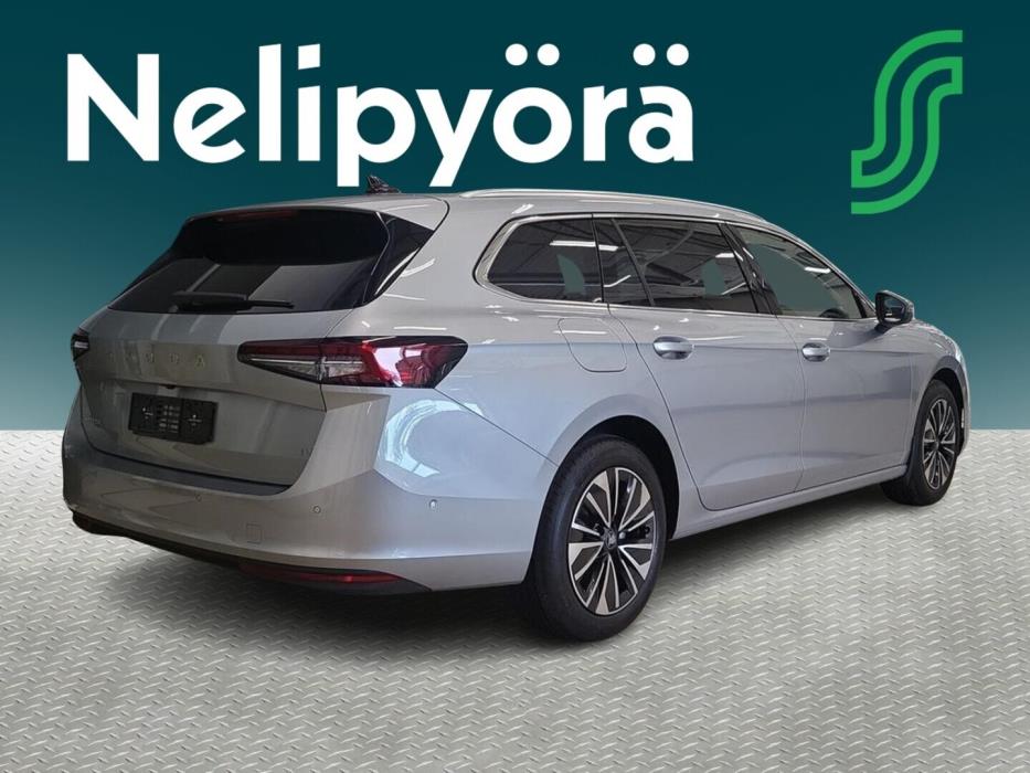 SKODA SUPERB 2026
