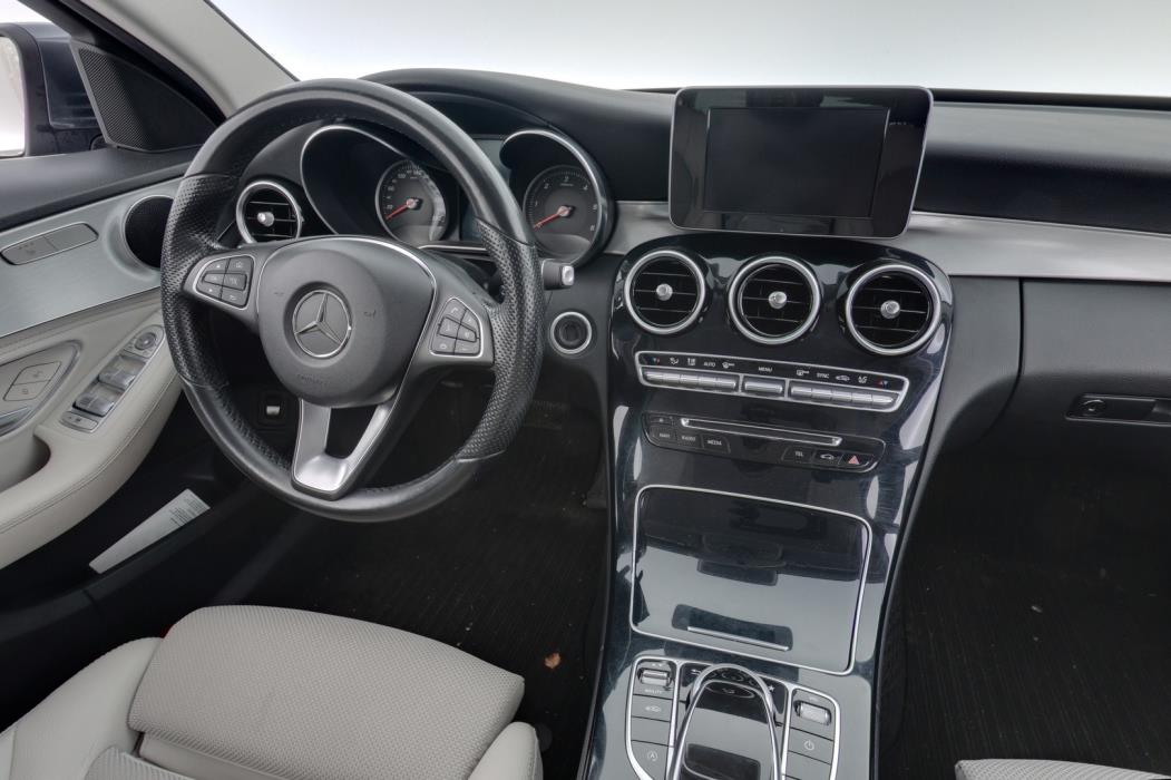 MERCEDES-BENZ C 2015