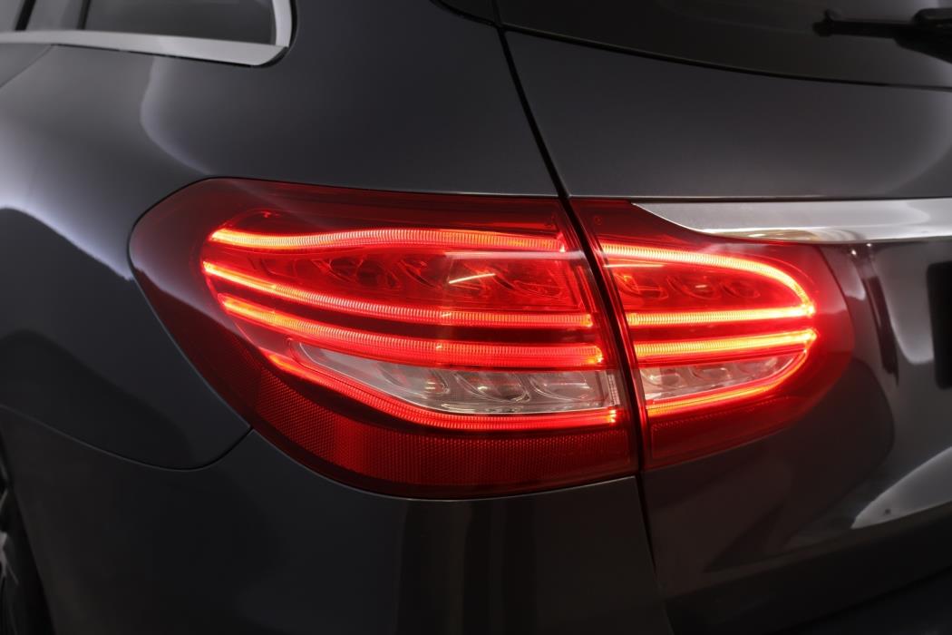 MERCEDES-BENZ C 2015