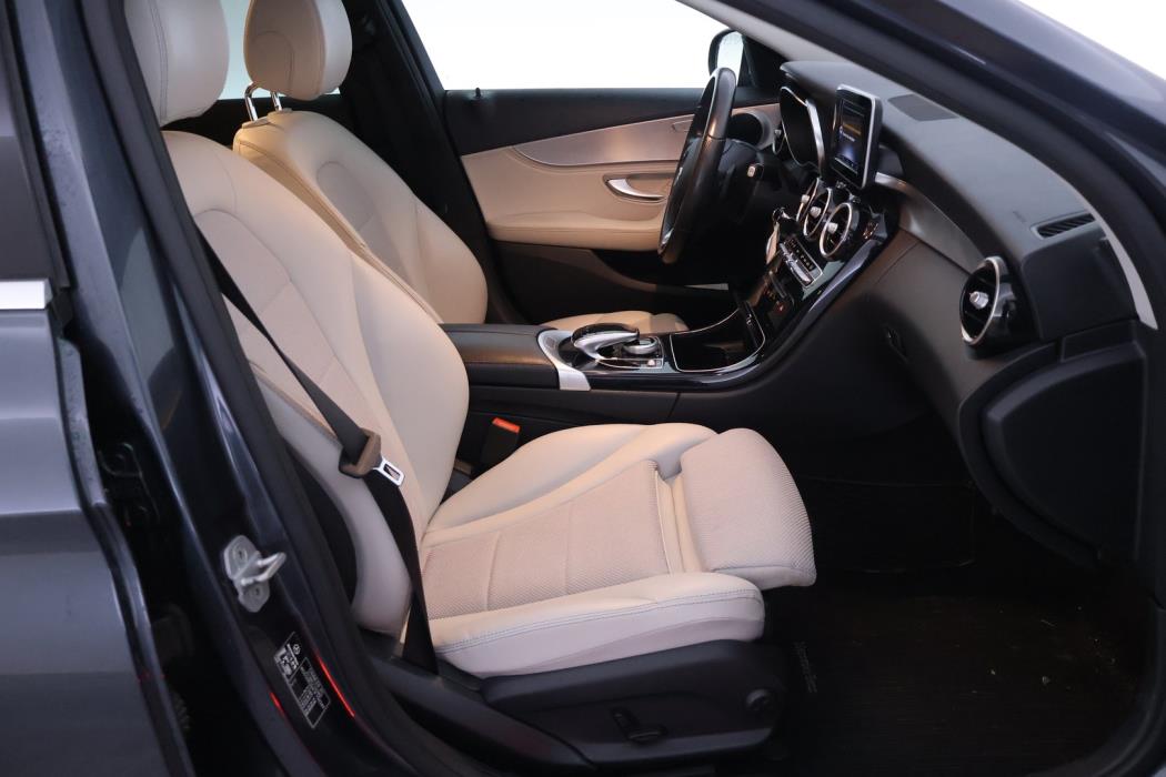 MERCEDES-BENZ C 2015