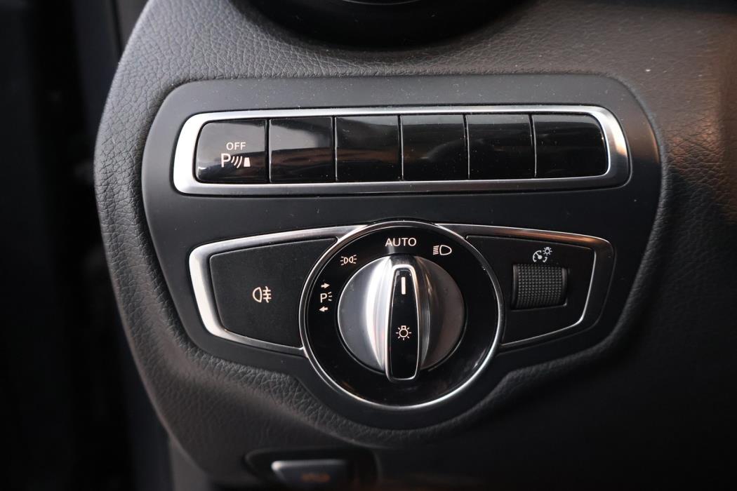 MERCEDES-BENZ C 2015