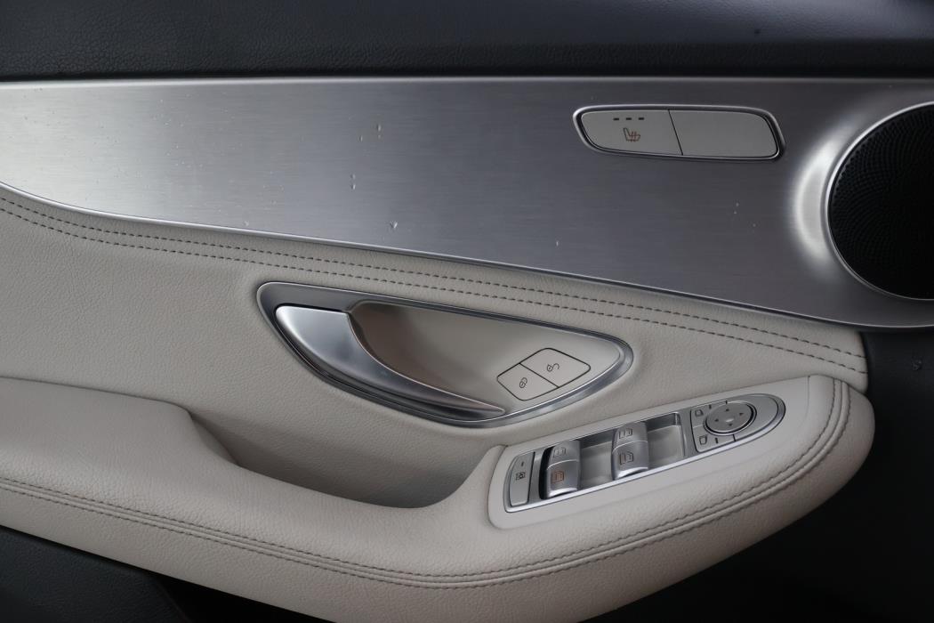 MERCEDES-BENZ C 2015
