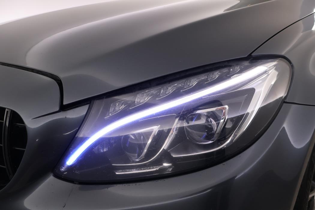MERCEDES-BENZ C 2015