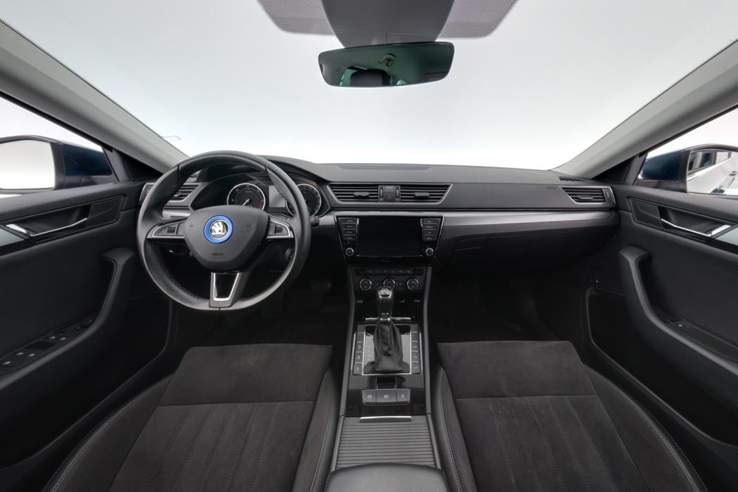 SKODA Superb 2017