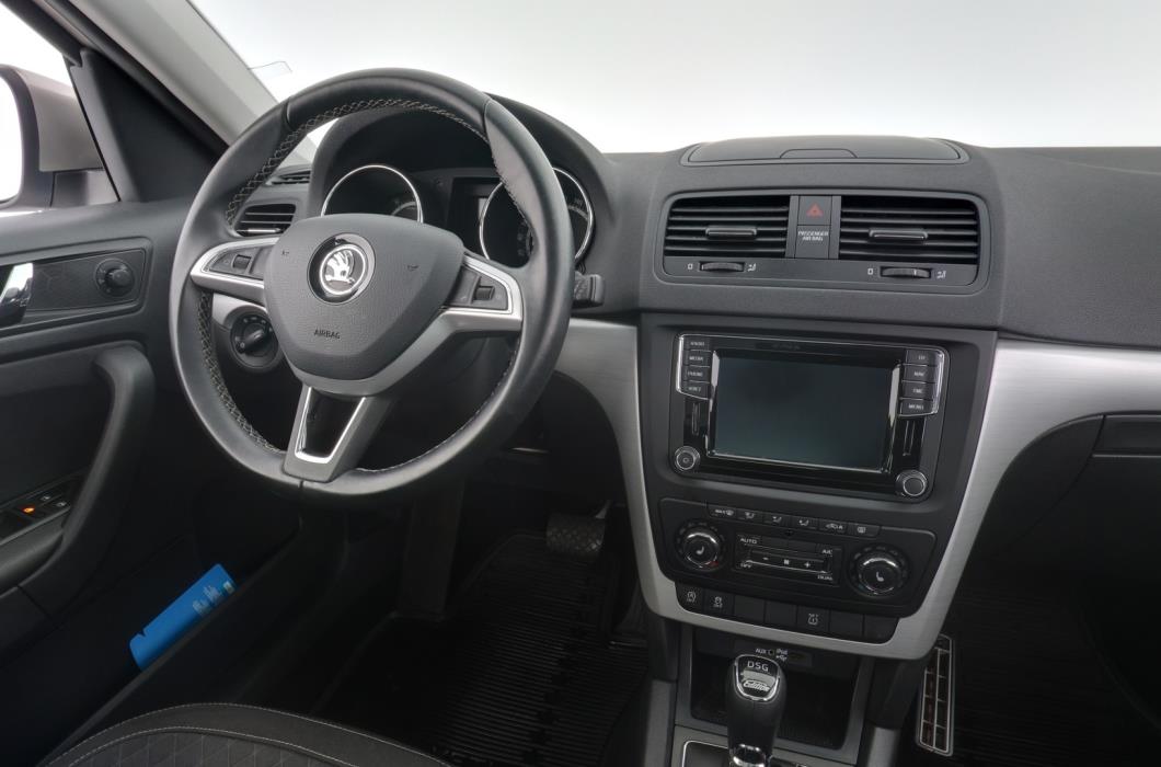SKODA Yeti 2016