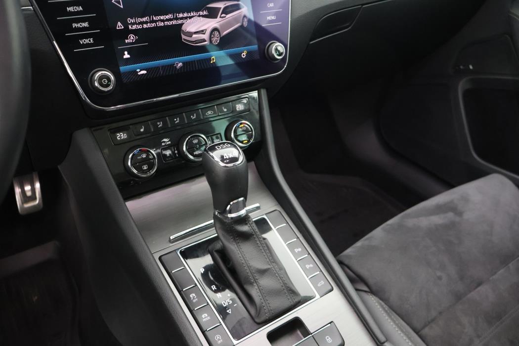 SKODA Superb 2020