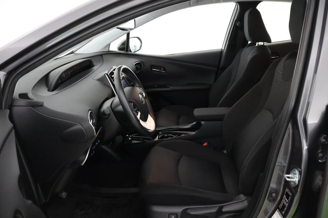 TOYOTA Prius Plug-in Hybrid 2018