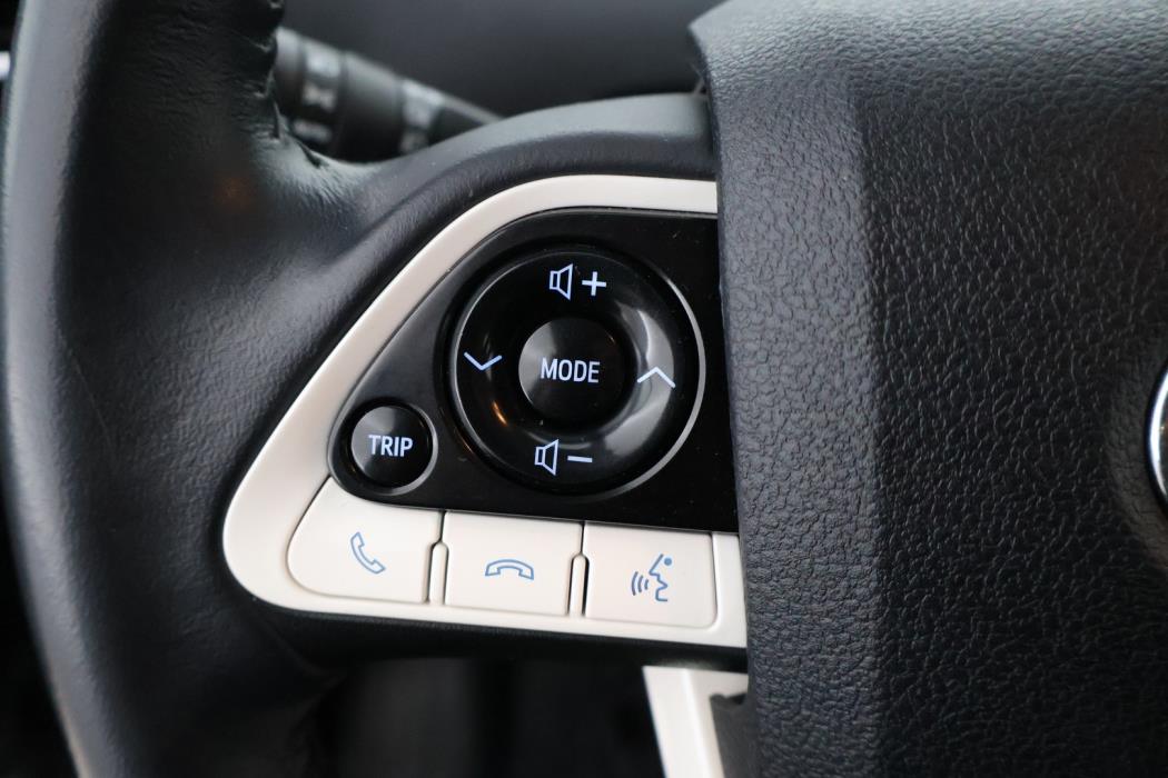 TOYOTA Prius Plug-in Hybrid 2018