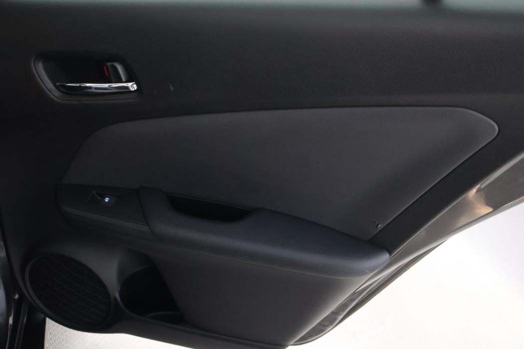 TOYOTA Prius Plug-in Hybrid 2018