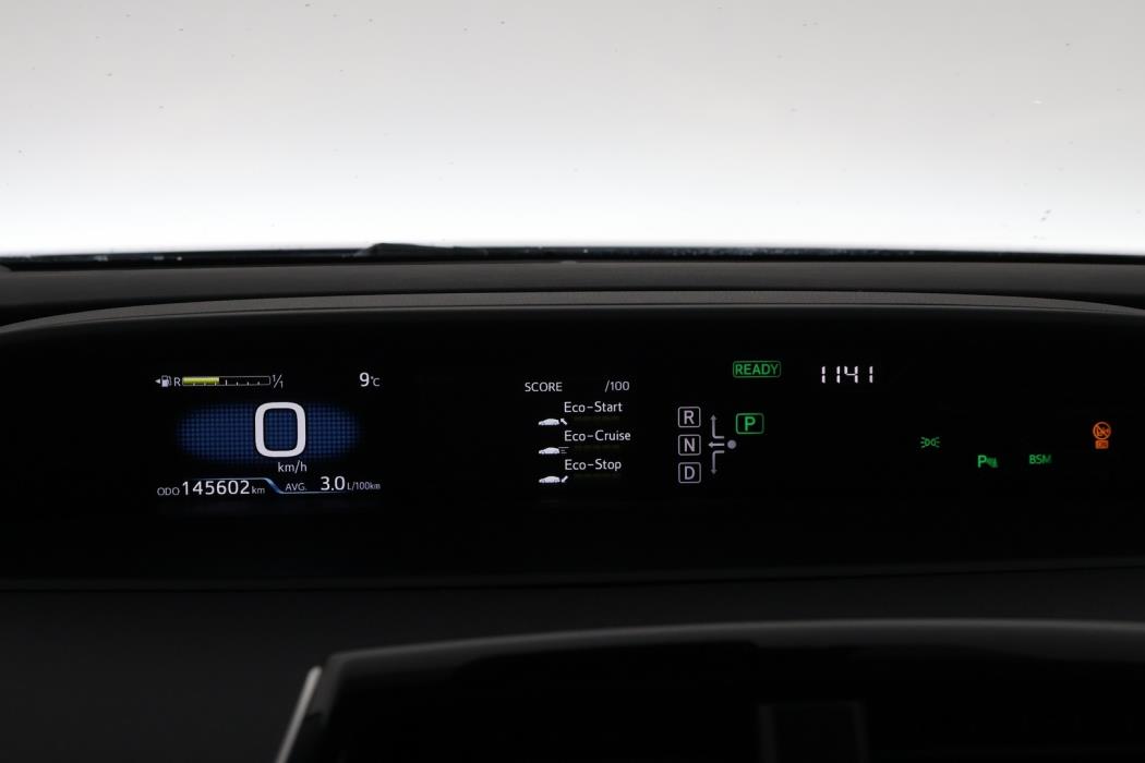 TOYOTA Prius Plug-in Hybrid 2018