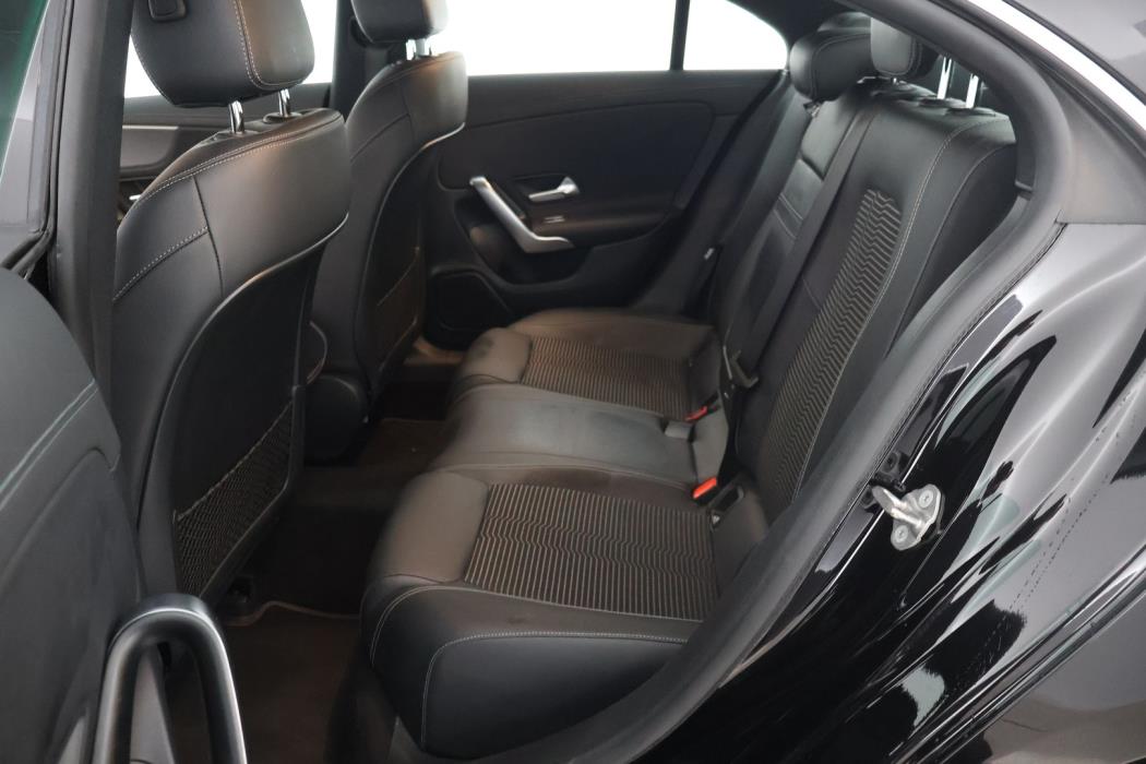 MERCEDES-BENZ CLA 2022