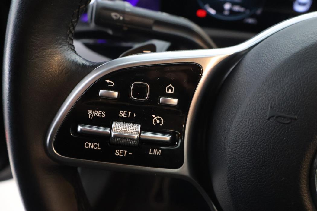 MERCEDES-BENZ CLA 2022